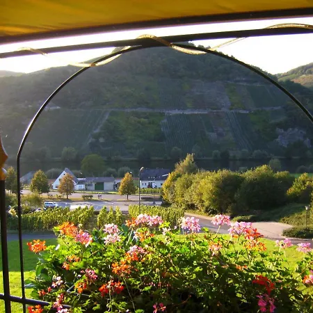 Ferienwohnung Moselblick Apartment *